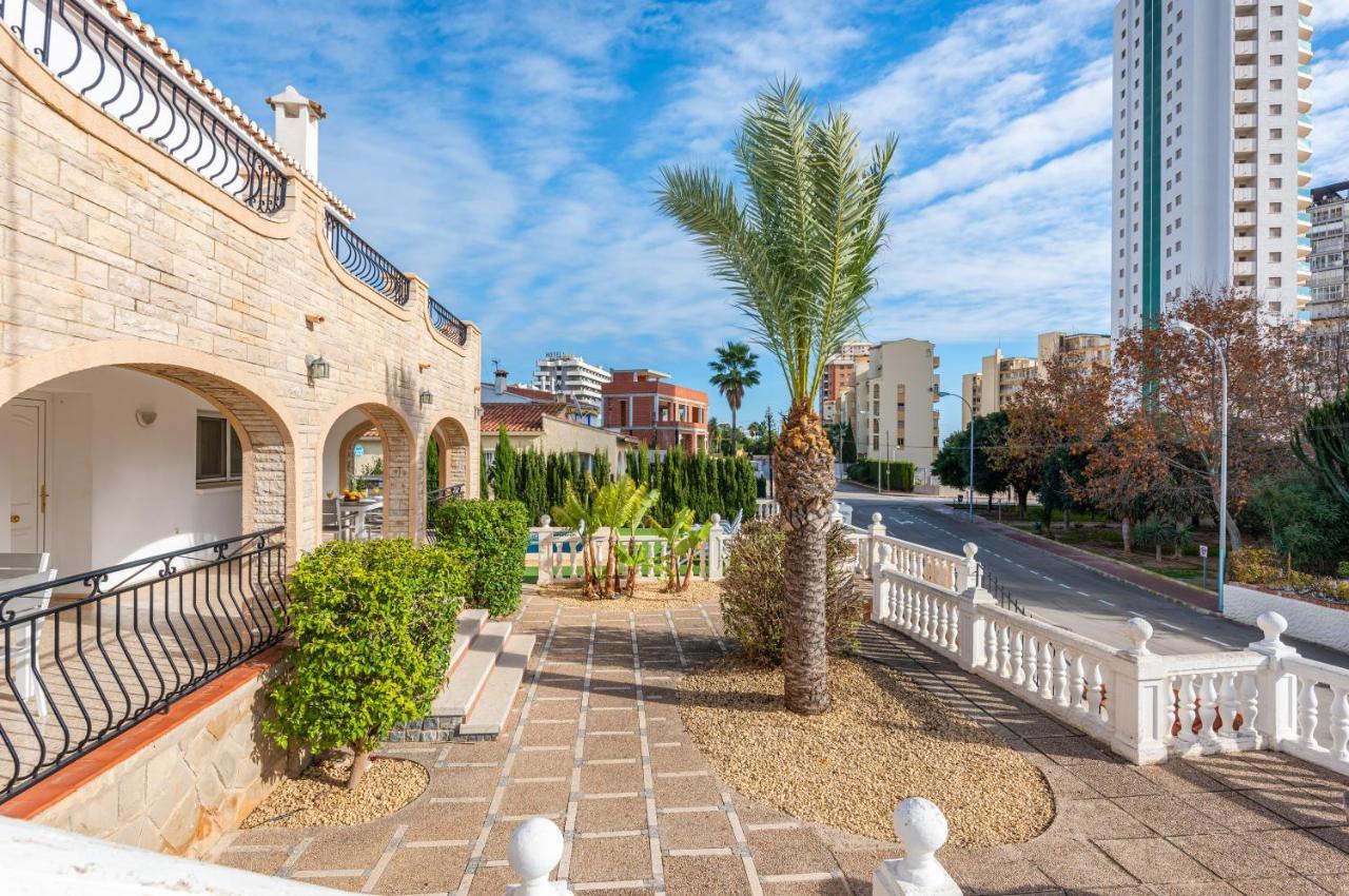 Villa Caleta - Plusholidays Калпе Екстериор снимка
