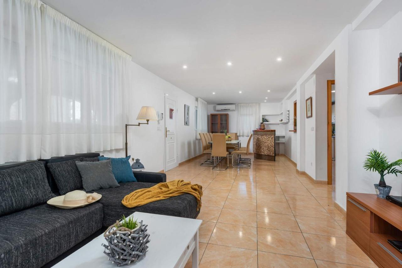 Villa Caleta - Plusholidays Калпе Екстериор снимка
