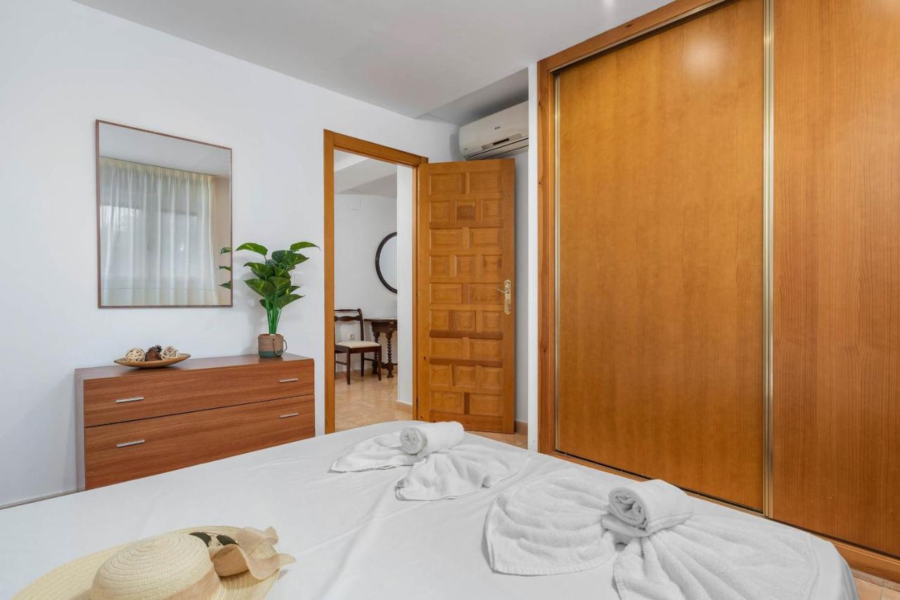 Villa Caleta - Plusholidays Калпе Екстериор снимка